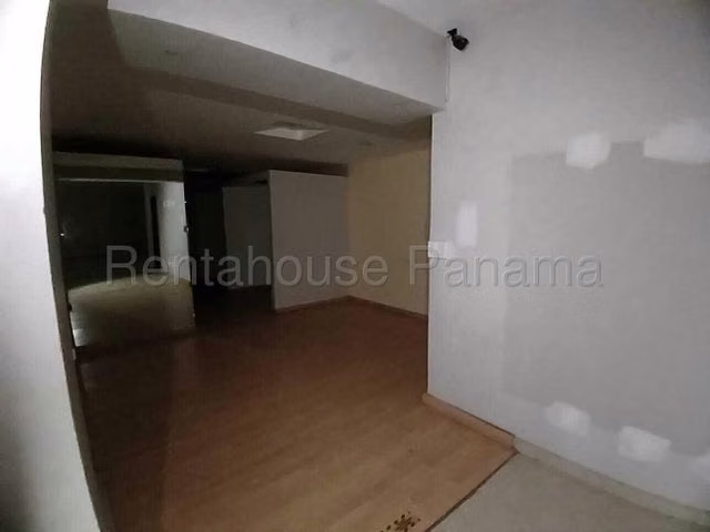 ALQUILER DE LOCAL COMERCIAL EN EL CANGREJO