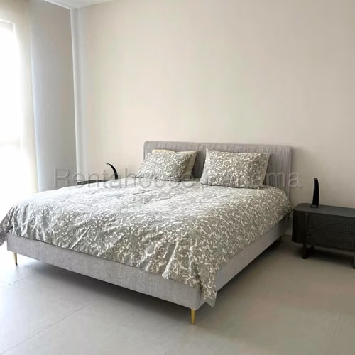 Apartamento Amoblado Con Terraza en Comunidad Cerrada Con Golf | 94 m2 | Santa Maria Country Club - Imagen 11