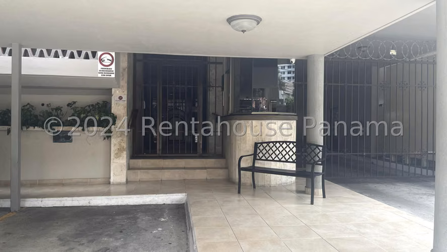 Se Vende Apartamento en Marbella DPA27-1713