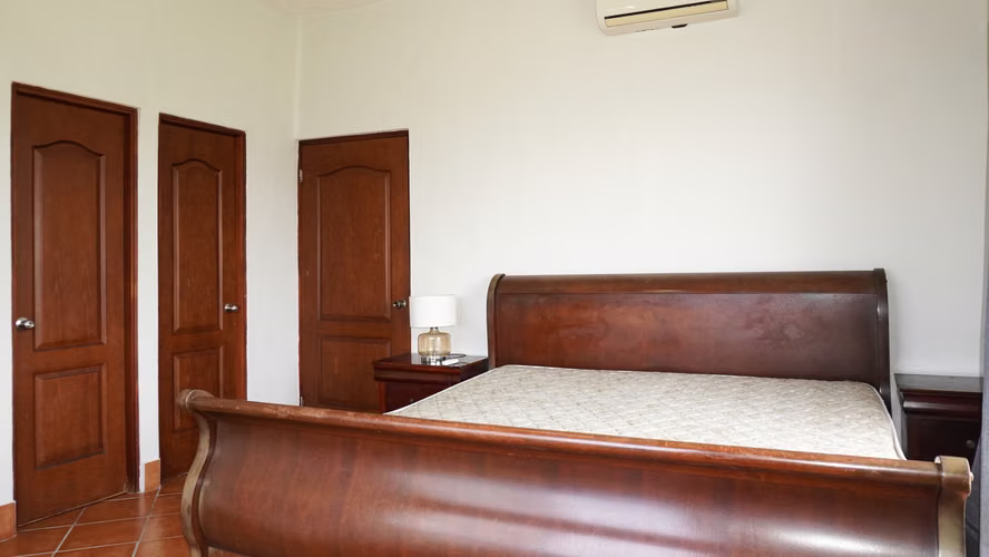 Apartamento de 3 Recámaras en Venta en Vista Mar Golf Community