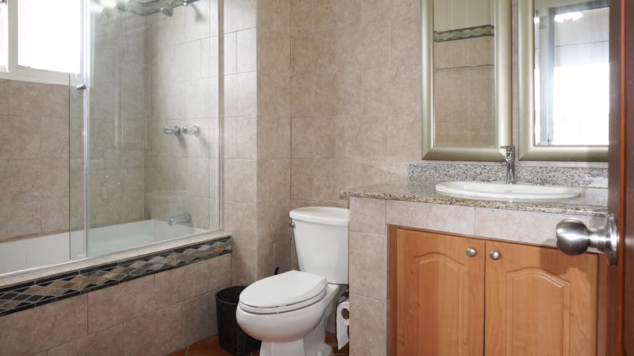 Apartamento de 3 Recámaras en Venta en Vista Mar Golf Community