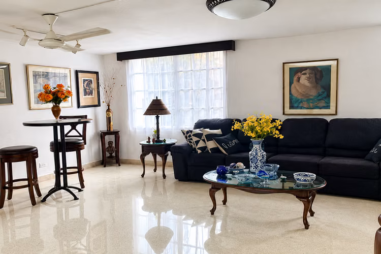 Casa en Obarrio I con piscina privada y terraza - Imagen 2