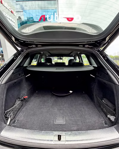 Audi SQ5 2018 - Imagen 17
