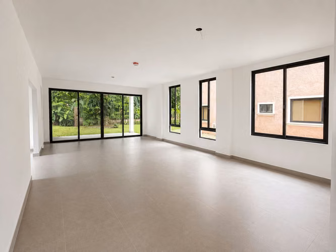 VENTA CASA CLAYTON 517M2 LINEA BLANCA CLAYTON FOREST MLD - Imagen 2