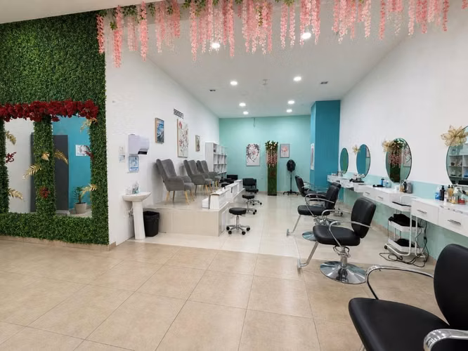Se alquila local para negocio o sala de belleza