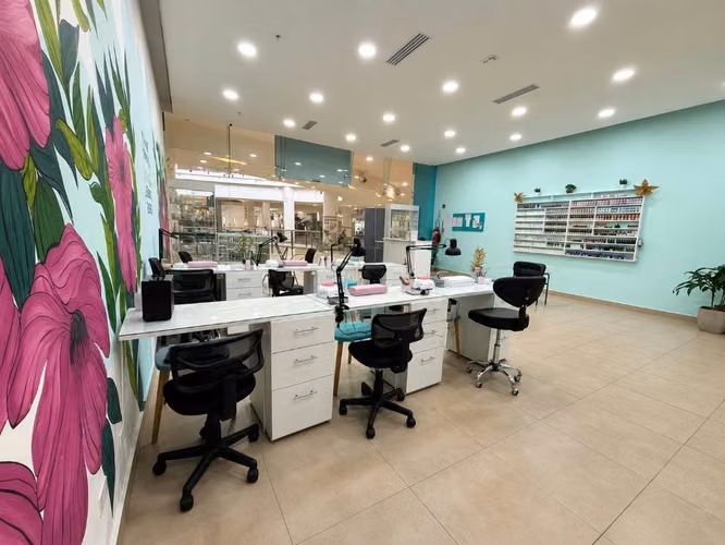 Se alquila local para negocio o sala de belleza