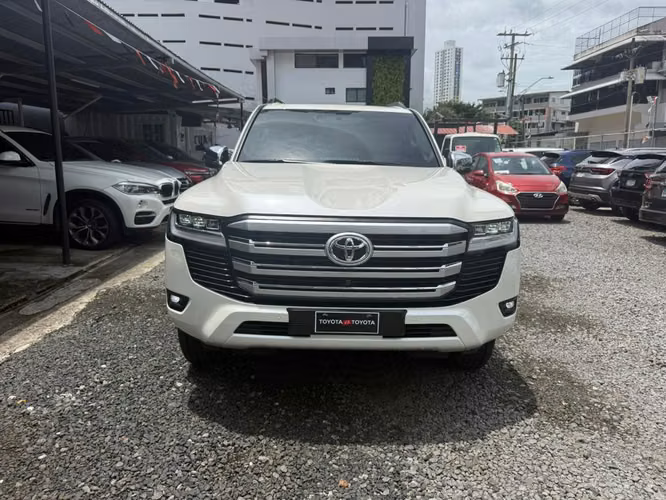Toyota Land Cruiser 2024 - Imagen 2