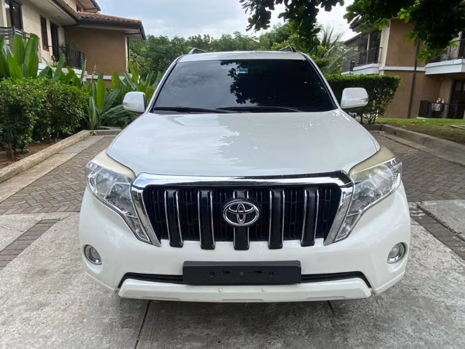 Vendo Toyota Land Cruiser Prado - Imagen 3