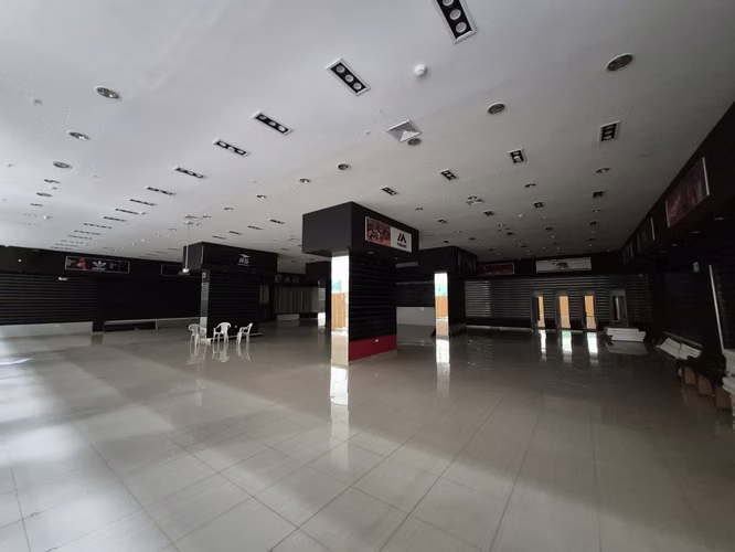 Local comercial Santiago Mall - Imagen 3
