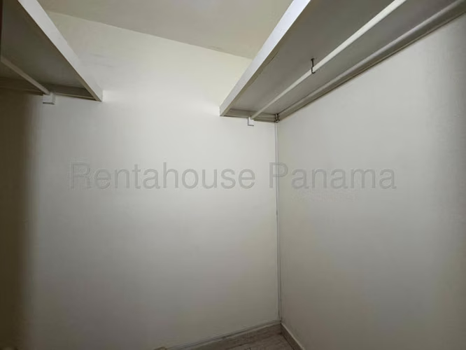 Amplia Casa en Venta en Brisas del Golf – 300 m² | GC - Imagen 14