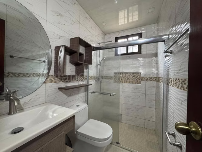 Vendo Casa de 300 m² en Brisas Del Golf 27-1902GG - Imagen 10