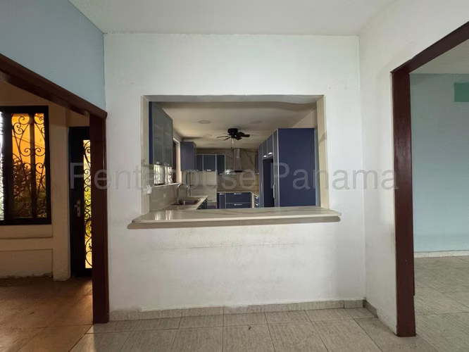 Vendo Casa de 300 m² en Brisas Del Golf 27-1902GG - Imagen 18