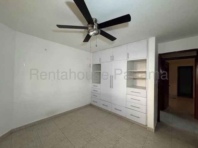 Vendo Casa de 300 m² en Brisas Del Golf 27-1902GG - Imagen 7