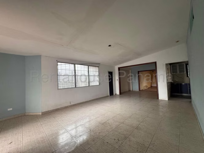 Vendo Casa de 300 m² en Brisas Del Golf 27-1902GG - Imagen 3