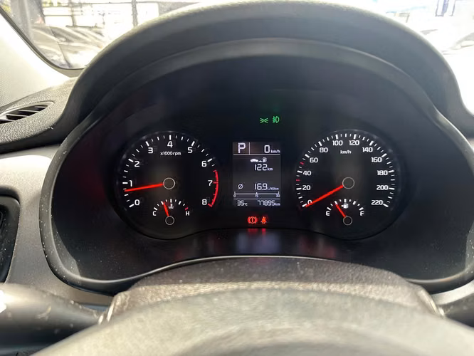 Kia Rio 2024 - Imagen 12