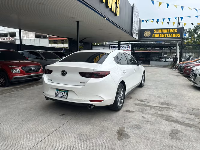 Mazda 3 2021 - Imagen 4