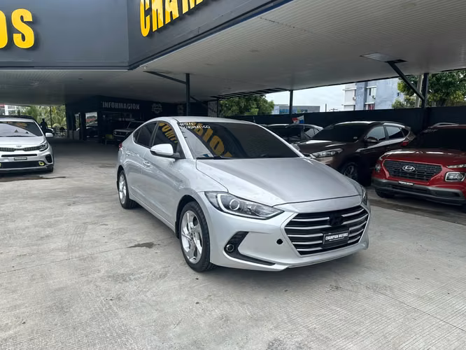 Hyundai Elantra 2017 - Imagen 3
