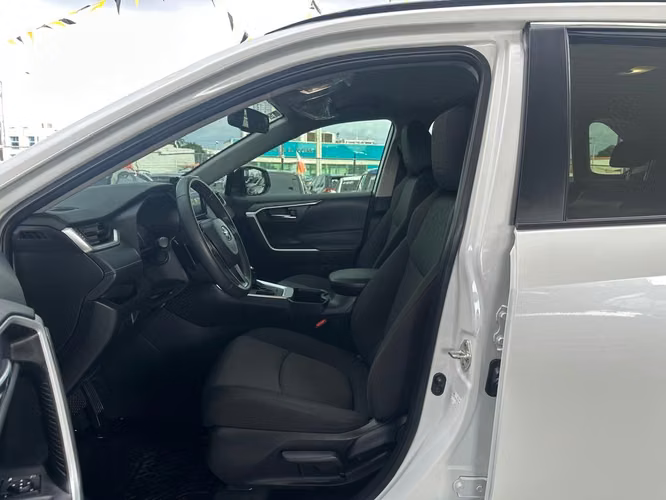 Toyota Rav4 2023 - Imagen 6