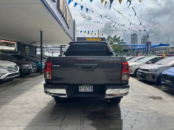 Toyota Hilux 2016 - Imagen 5