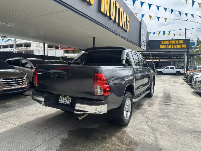 Toyota Hilux 2016 - Imagen 4