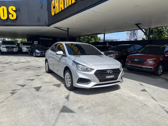 Hyundai Accent 2023 - Imagen 3