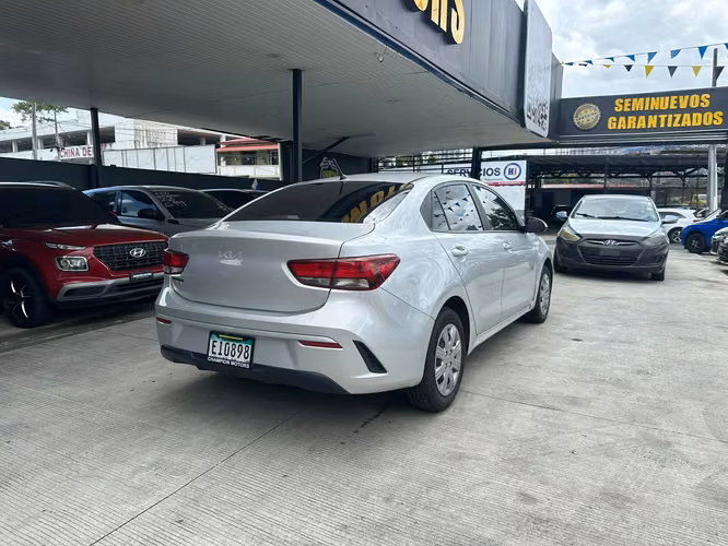 Kia Rio 2024 - Imagen 4