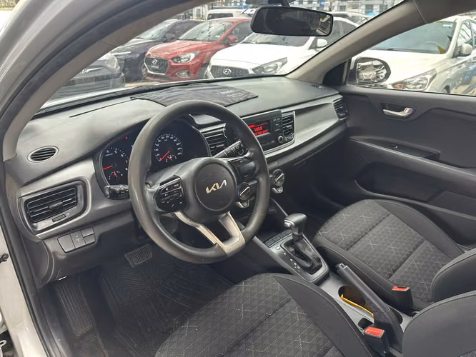 Kia Rio 2024 - Imagen 8