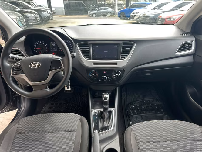 Hyundai Accent 2022 - Imagen 10