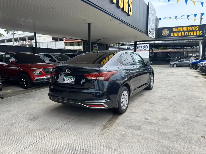 Hyundai Accent 2022 - Imagen 4