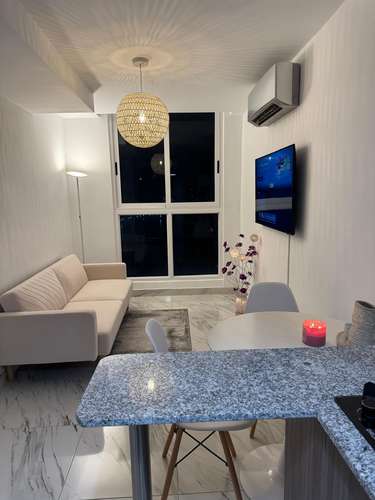 PH SANDS | 1 RECÁMARA | 1.5 BAÑOS | US$1,150 Apartamento moderno y completamente equipado | 33 m² | Electricidad incluid