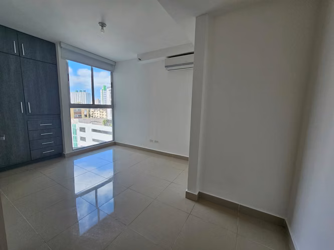  APARTAMENTO REMODELADO FRENTE AL PARQUE OMAR – 83 m² - Imagen 15