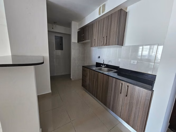  APARTAMENTO REMODELADO FRENTE AL PARQUE OMAR – 83 m² - Imagen 10