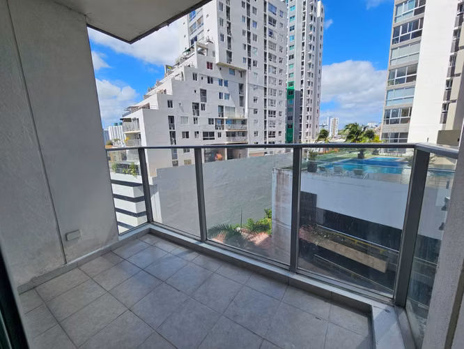  APARTAMENTO REMODELADO FRENTE AL PARQUE OMAR – 83 m² - Imagen 12