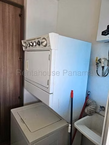 Se alquila apartamento amoblado San Francisco - Imagen 11