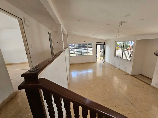 CASA COMERCIAL DE 300 m² EN ALQUILER – HATO PINTADO