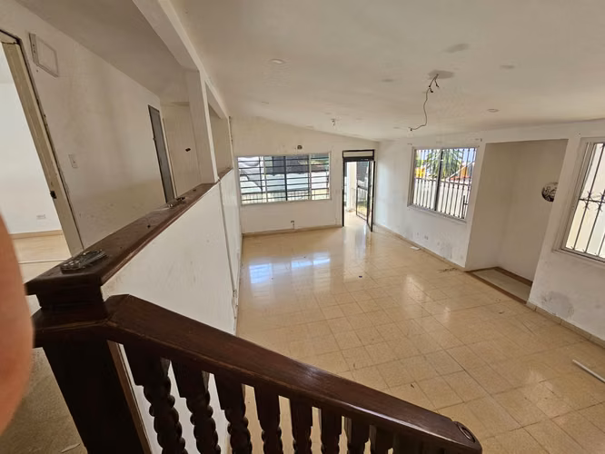 CASA COMERCIAL DE 300 m² EN ALQUILER – HATO PINTADO