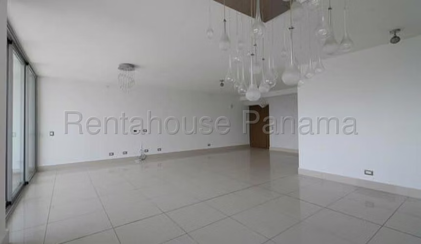 Se Vende Apartamento en Costa del Este - Imagen 4