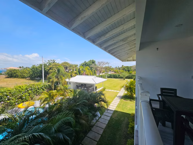 INVERSIÓN DE PLAYA EN PUNTA CHAME AMOBLADO Y LISTO 90MTS2 - Imagen 1