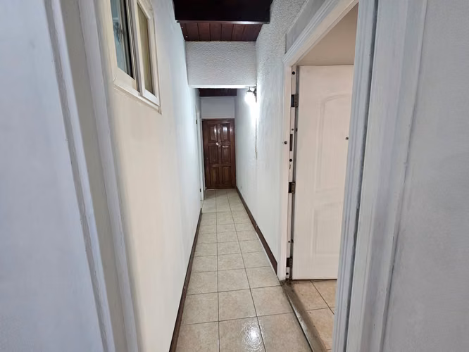 LOCAL COMERCIAL AMPLIO EN BETANIA – EXCELENTE UBICACIÓN