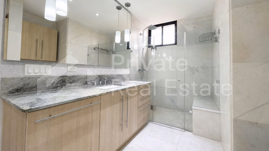 Se Vende apartamento en Los Delfines en Avenida Balboa - Imagen 19