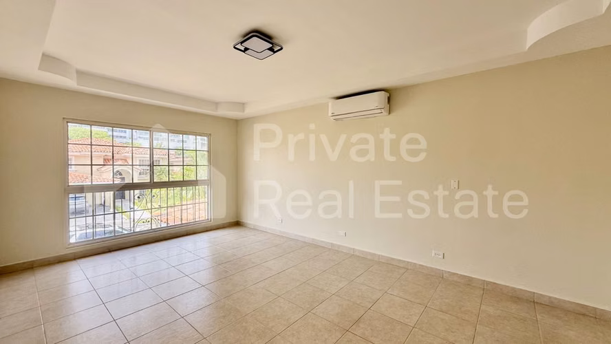 Venta de Casa en Costa del este Ph Costa Azul