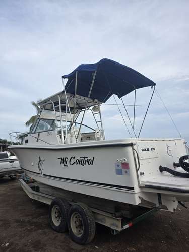SE VENDE BOTE ROBALO 2524   UBICADO EN  LAS TABLAS /PANAMÁ - Imagen 10