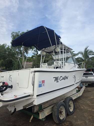 SE VENDE BOTE ROBALO 2524   UBICADO EN  LAS TABLAS /PANAMÁ - Imagen 13