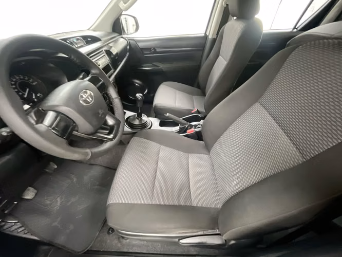 TOYOTA HILUX - 2025 - PPHX - Automarket - Imagen 5
