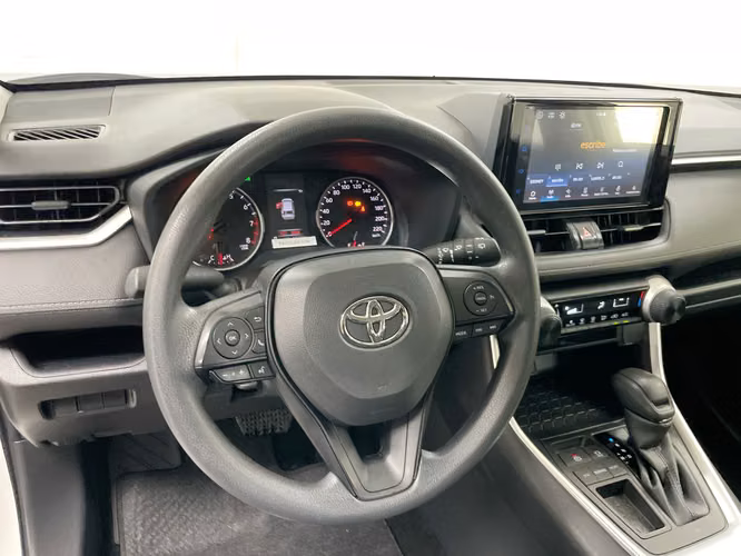 TOYOTA RAV4 - 2024 - PR-RAX - Automarket - Imagen 6