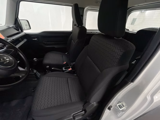 SUZUKI JIMNY - 2026 - JIMX - Automarket - Imagen 4