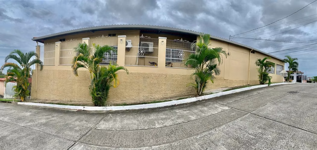 Venta de Casa en Brisas Del Golf Colinas Dorasol KC - Imagen 10