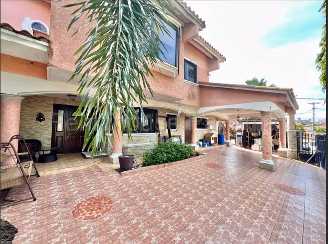 Venta de Casa en Altos de Panama Villas de Vizcaya KC - Imagen 17