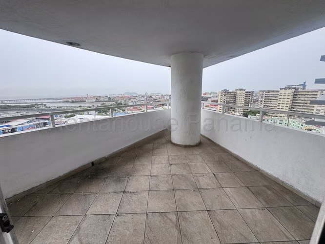 Venta de Apartamento en Calidonia Ph Bay View Solo Cliente Directo MC - Imagen 7