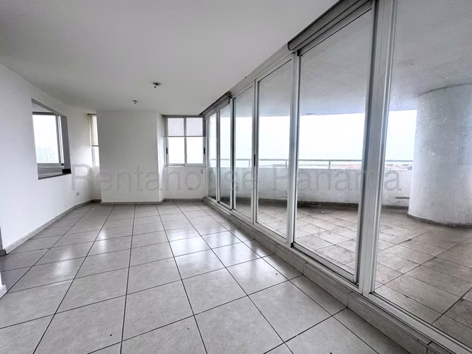 Venta de Apartamento en Calidonia Ph Bay View Solo Cliente Directo MC - Imagen 3
